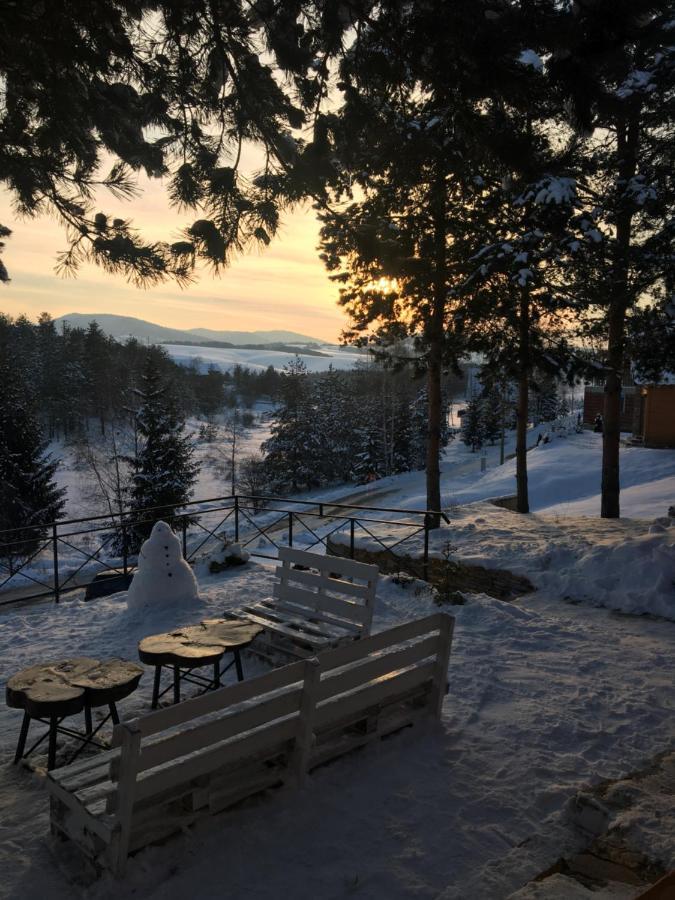 Pine Cabins ซลาตีบอร์ ภายนอก รูปภาพ