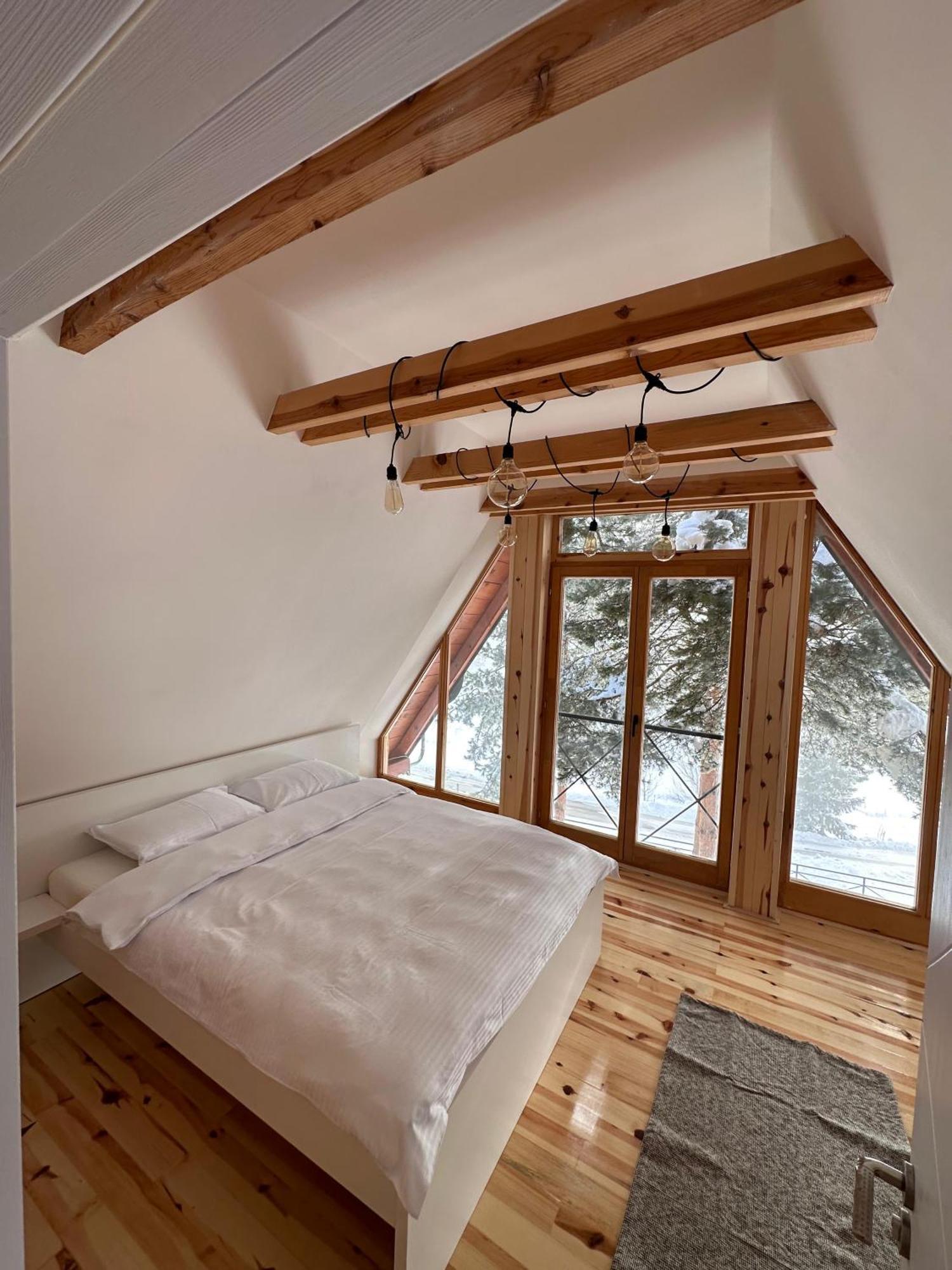 Pine Cabins ซลาตีบอร์ ภายนอก รูปภาพ